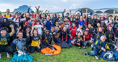 Jumpers Celebrate 50 Years of Friendship