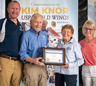 Skydivers Honored at Hall of Fame Affiliate Spotlight Hour